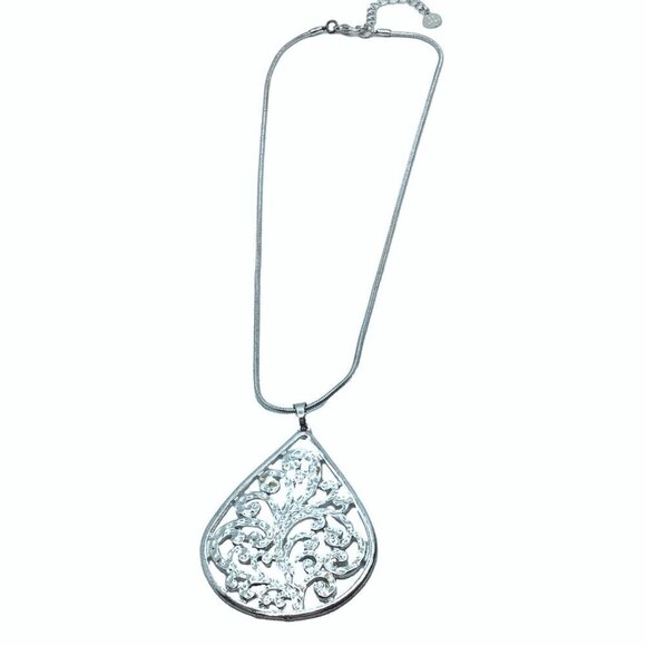 Filagree Pendant Teardrop Shape Silver Tone Necklace Adjustable Length Signed JL - Picture 3 of 3